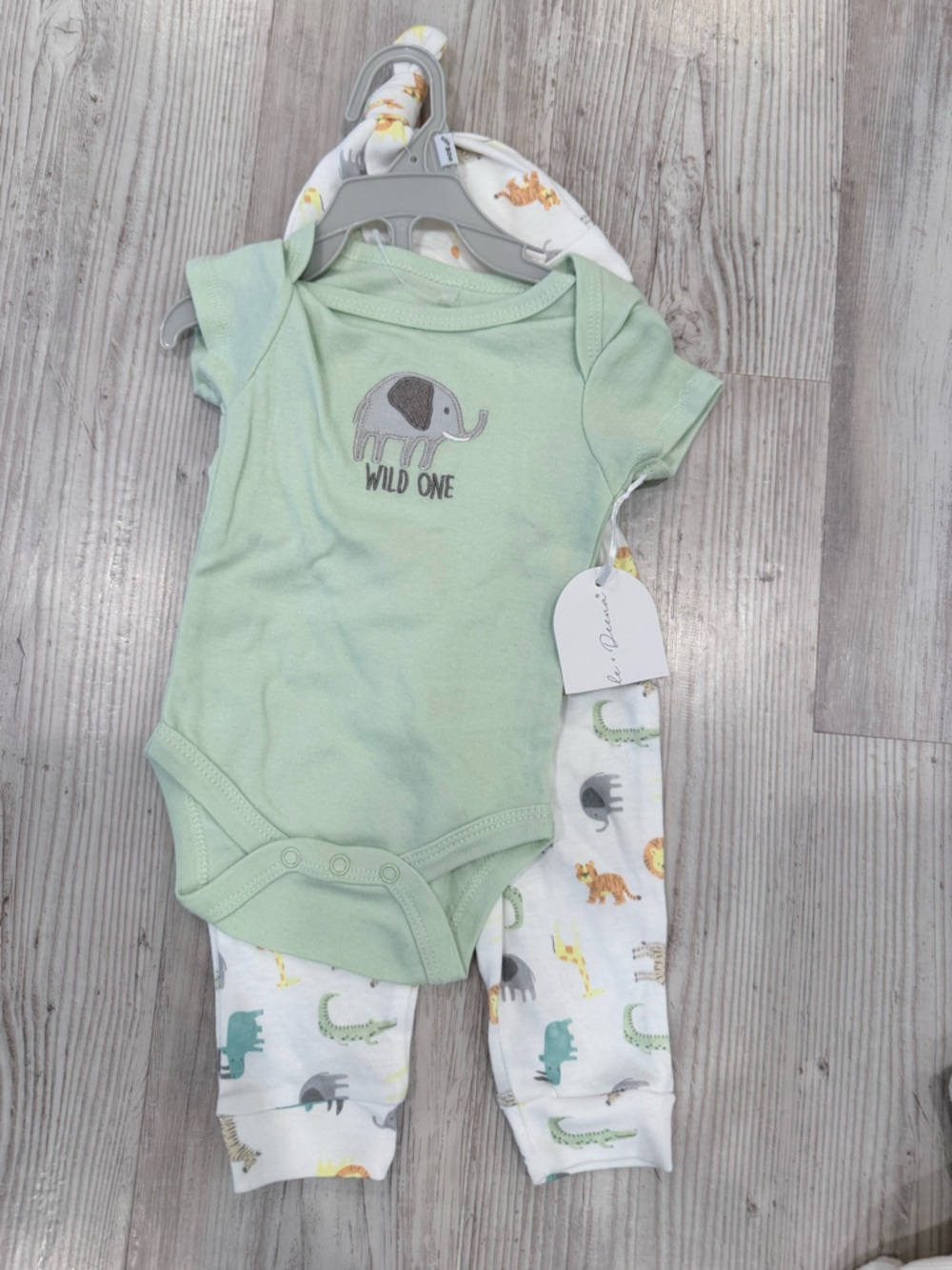 Kyle & Deena Green 'Wild One' Elephant Matching Set